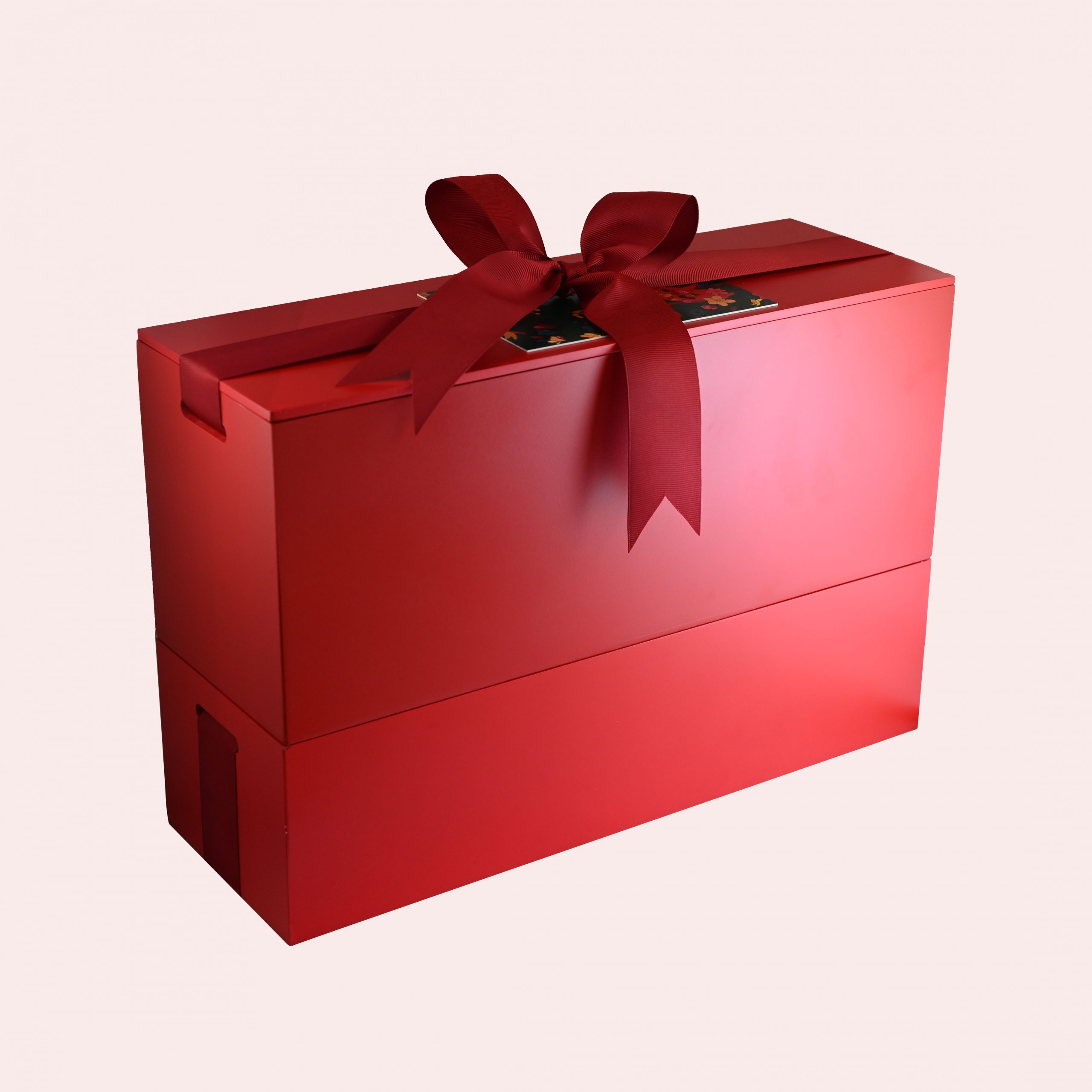 Holiday gift boxes Ernest and Martha